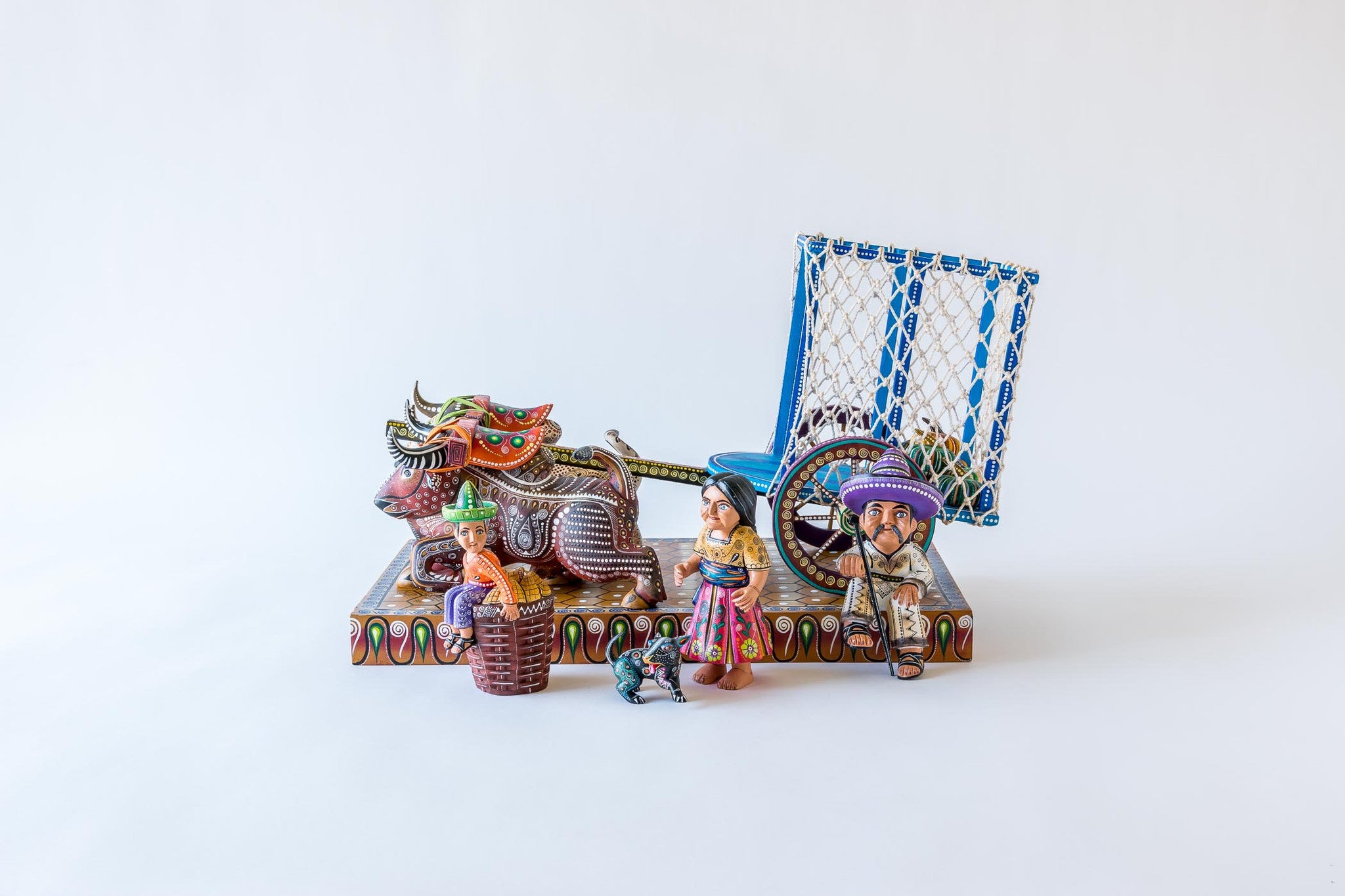 Oaxacan wood carving Manuel Cruz Prudencio Oxcart View three